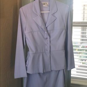 Womens DBY Blazer and Knee-length Skirt Combo 5/6